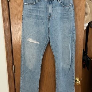 Madewell 90’s straight Jean w/ distressing and raw hem
